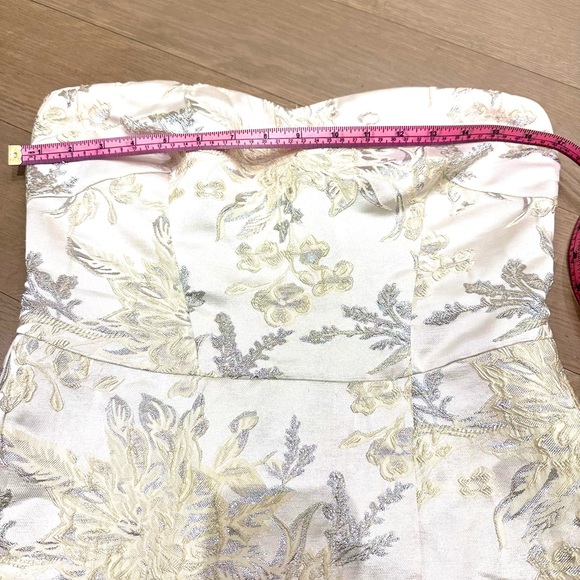 RW&Co Strapless Floral Embroidered Fit Flare Formal Dress Metallic Bridal Prom - Picture 13 of 13